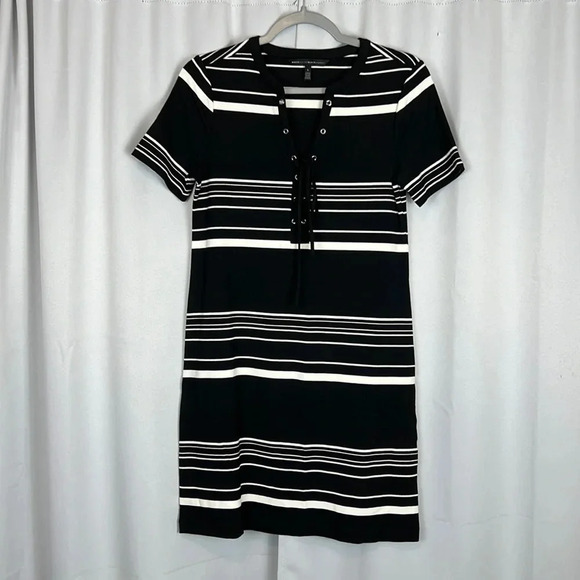 White House Black Market Striped Short Sleeves Knit Dress Size Small - Picture 1 of 6